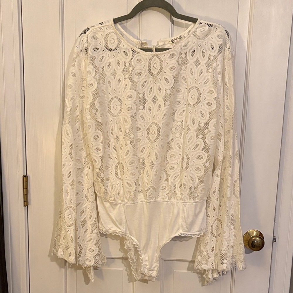 Free People intimately White / cream Lace Bodysuit bnwt